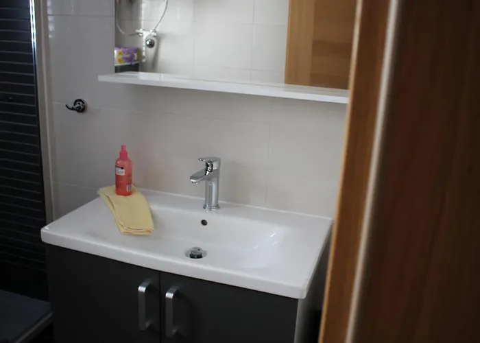 Silvia Apartament *