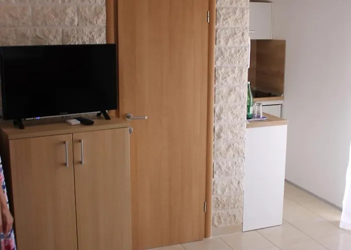 Silvia Apartament *