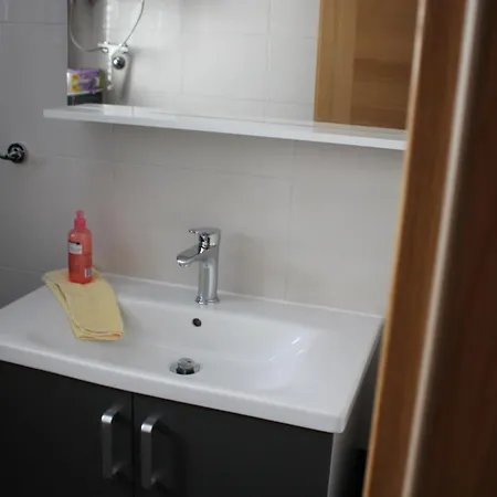 Silvia Apartman *